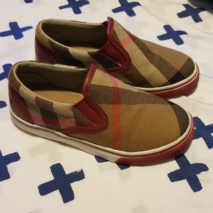 Little kid Burberry slip on shoes